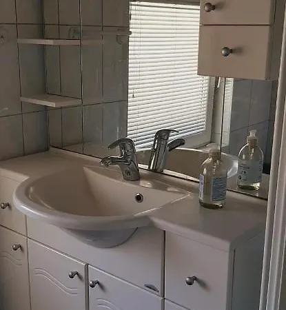 Apartma Dana-brinjtesa Apartment *