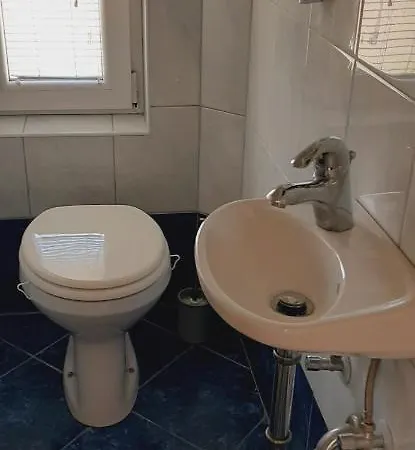 Apartma Dana-brinjtesa * יסניצה