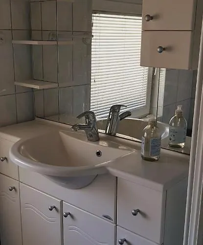 Apartma Dana-brinjtesa Lejlighed *