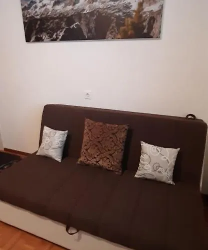 Apartma Dana-brinjtesa *
